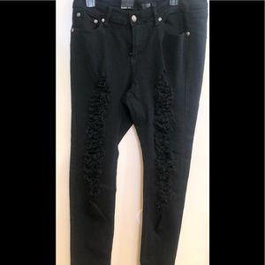 NWT size 18 Colombian butt lifting jeans black destroyed